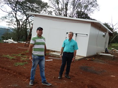 Agroindústria na comunidade do Rio Guarani.