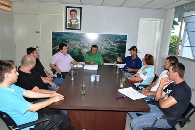 Comunidade do São José da Picada Benjamim esteve reunida com o Executivo.