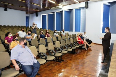 OAB - Medianeira esteve em reunião com os vereadores.
