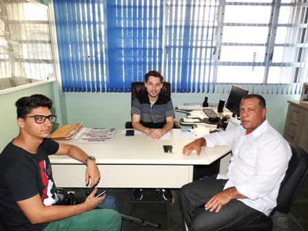 Presidente Gabriel recebe visita do Pastor da Igreja Quadrangular.