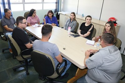 Secretária de Finanças Mirelli e sua equipe estiveram em reunião com os vereadores.