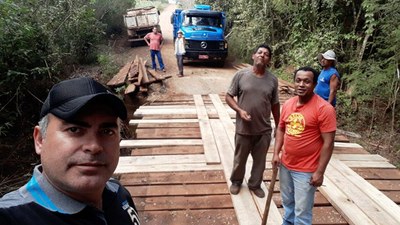 Vereador Aldair esteve acompanhando obras no município.