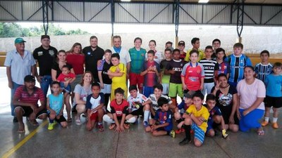 Vereador Nei Gasparin acompanha Campeonato de Futsal em Agro-Cafeeira.