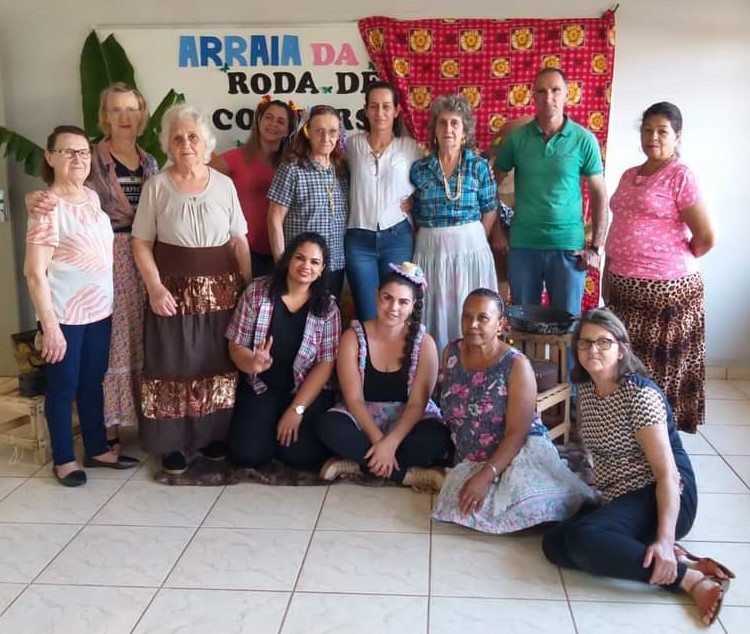 Vereador Uni participa de arraiá de Roda de Conversa.