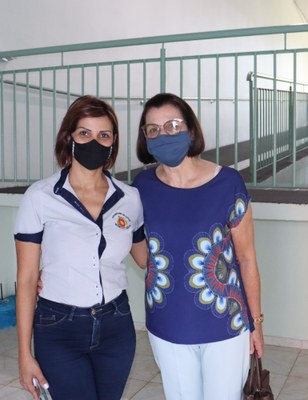 Vereadora Marenilce com a doutora Marta médica do programa Saúde da Família.