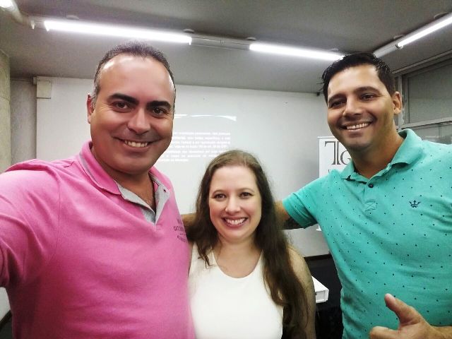 Vereadores Aldair e Jebson e a Palestrante Viviane Duarte em Curitiba.