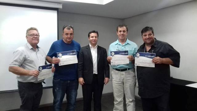 Vereadores de Matelândia participaram de curso sobre início de mandato módulo II em Curitiba.