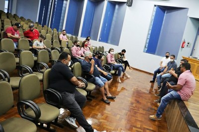 Vereadores estiveram reunidos com representantes das comunidades do Bananal e Linha Oro.