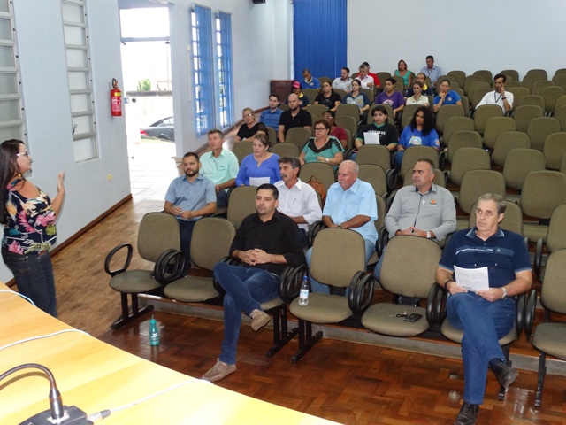 Vereadores participam de Audiência Pública do 3º Quadrimestre da Secretaria de Saúde.