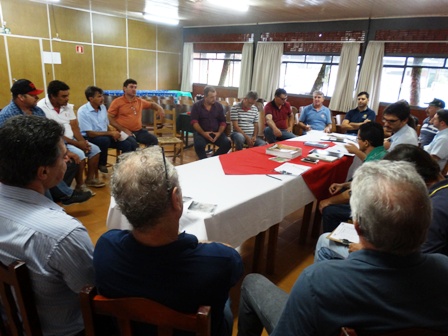 Vereadores participam de reunião extraordinária do Conselho de Agricultura e CSA.