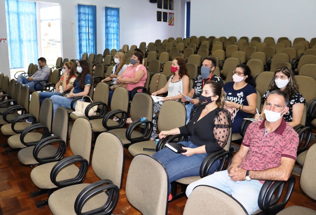 Vereadores participaram de Audiência Pública da Secretaria de Saúde.