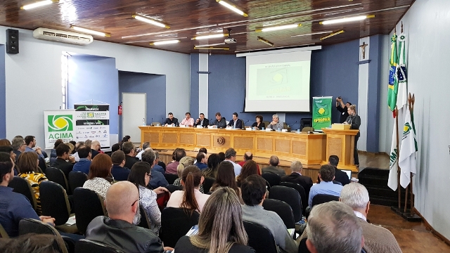 Caciopar aprofunda pauta empresarial em Matelândia.