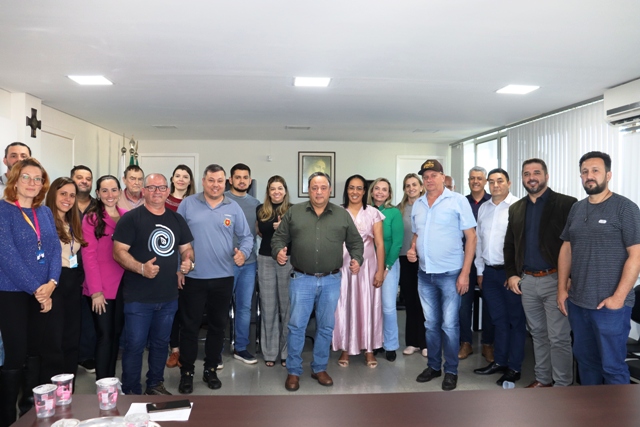 Deputado Hussein Bakri visita Matelândia e agradece os votos recebidos no município.