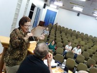 Diretora do Consórcio de Saúde CISI esteve na Câmara de Matelândia.