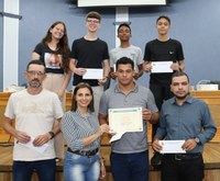 Moção Nº 05-2024 de Aplauso aos alunos, professores e diretor do Colégio Estadual do Campo Rui Barbosa, pelo desenvolvimento do projeto "Irrigação Inteligente".