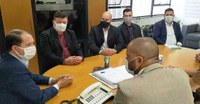 Presidente da Câmara Rafael Felisberto e prefeito Texeirinha discutem demandas regionais com Micheletto.