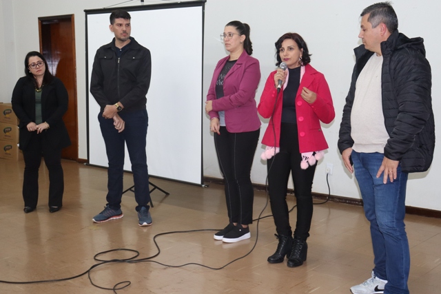 Professores e motoristas recebem treinamento de primeiros socorros em Matelândia.