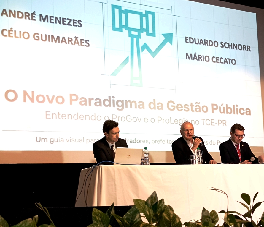 Representantes de câmaras municipais recebem capacitação do TCE-PR em Foz .