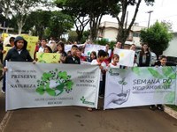 Vereadores acompanham abertura da Semana do Meio Ambiente em Matelândia. 