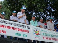 Vereadores de Matelândia participaram de manifestação contra a Reforma da Previdência em Cascavel.