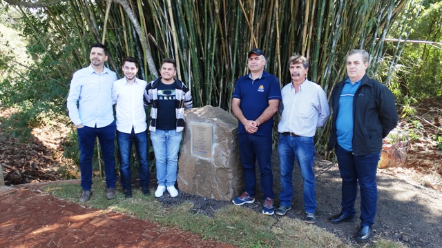 Vereadores participam de entrega de inauguração de Ponte e Calçamento na Linha Bado em Marquesita.