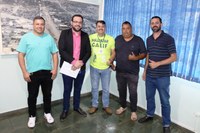 Vereadores recebem na Câmara visita do assessor do deputado Estadual Hussein Bakri